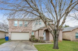 3010 Dusty Oak Drive, Dallas, TX 75227