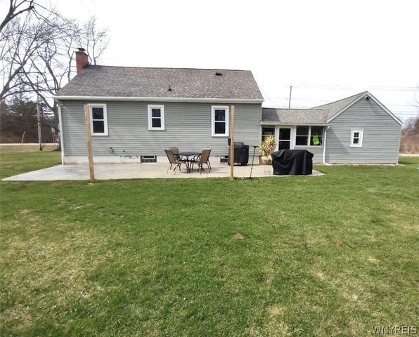 6565 Southwestern Boulevard, Hamburg, NY 14085
