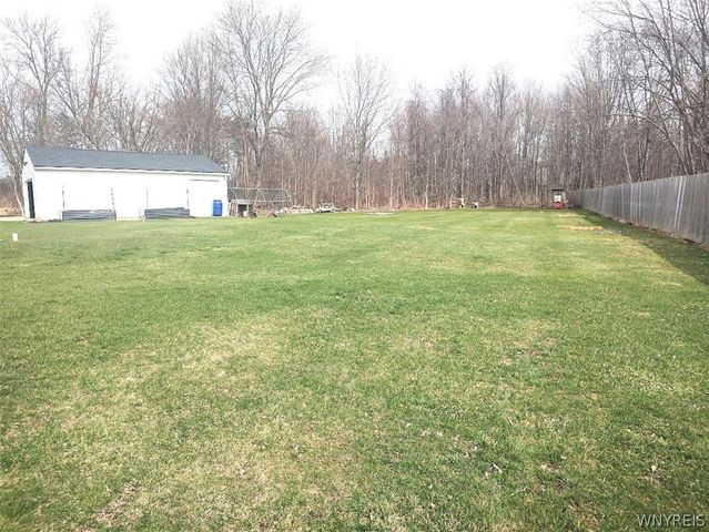 6565 Southwestern Boulevard, Hamburg, NY 14085