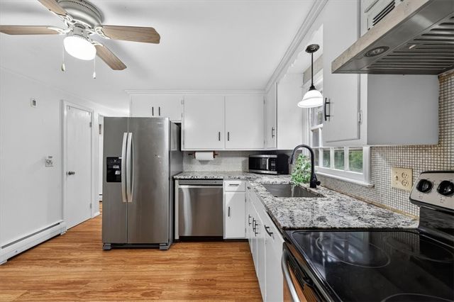 24 Forest view Drive, Cumberland, RI 02864