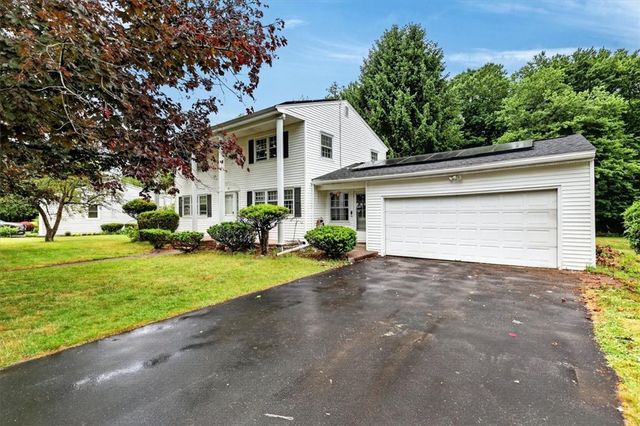 24 Forest view Drive, Cumberland, RI 02864