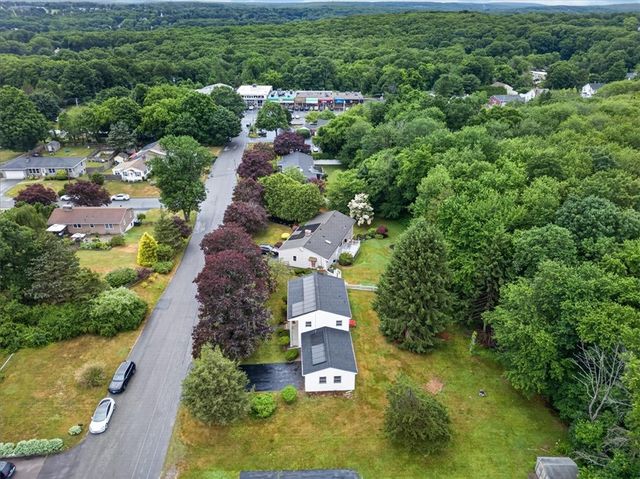 24 Forest view Drive, Cumberland, RI 02864