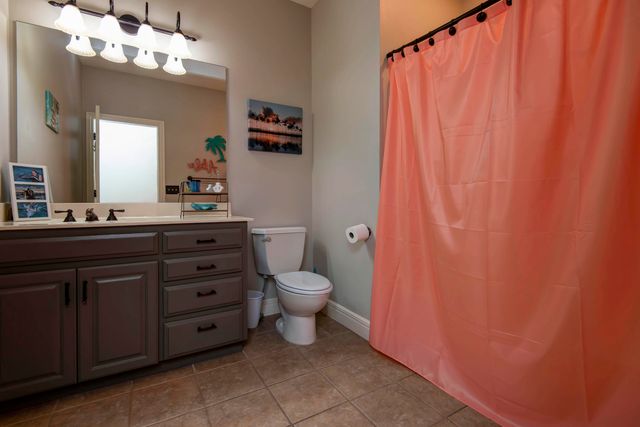 5895 S Teters Court S, Springfield, MO 65804