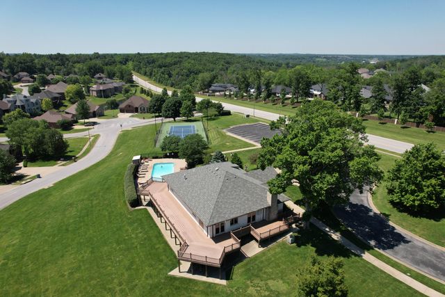 5895 S Teters Court S, Springfield, MO 65804