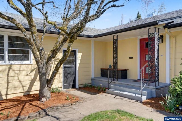 1980 17th St NE, Salem, OR 97301