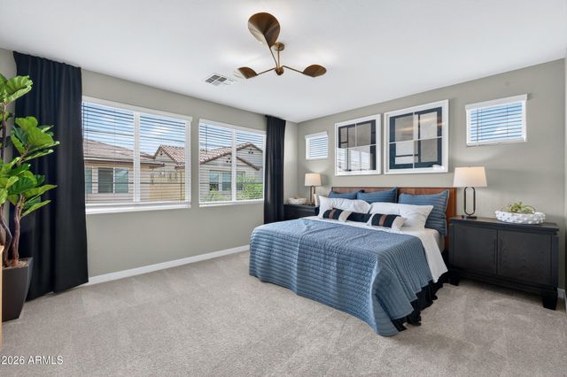 10203 E ULYSSES Avenue, Mesa, AZ 85212