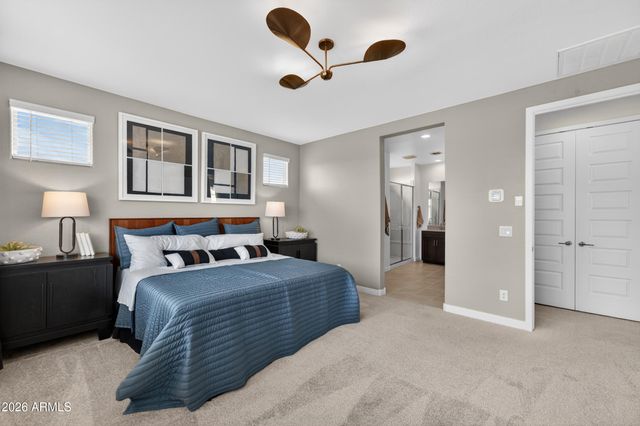 10203 E ULYSSES Avenue, Mesa, AZ 85212