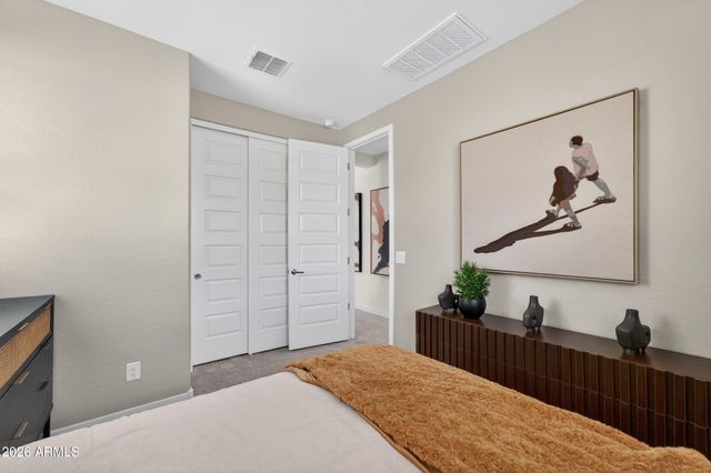 10203 E ULYSSES Avenue, Mesa, AZ 85212