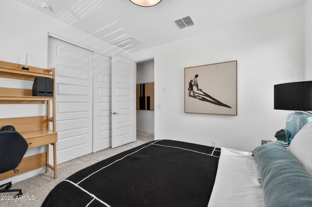 10203 E ULYSSES Avenue, Mesa, AZ 85212
