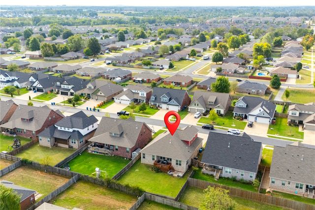 2408 SW 18th Street, Bentonville, AR 72713