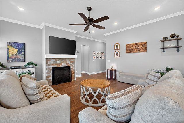 2408 SW 18th Street, Bentonville, AR 72713