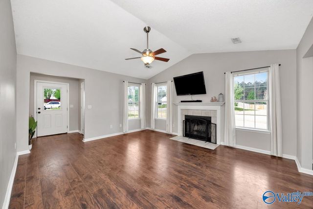 101 Green Lea Lane, New Market, AL 35761