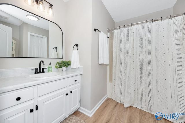 101 Green Lea Lane, New Market, AL 35761