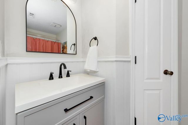 101 Green Lea Lane, New Market, AL 35761