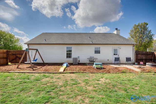 101 Green Lea Lane, New Market, AL 35761