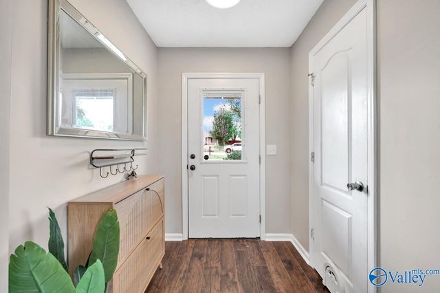 101 Green Lea Lane, New Market, AL 35761