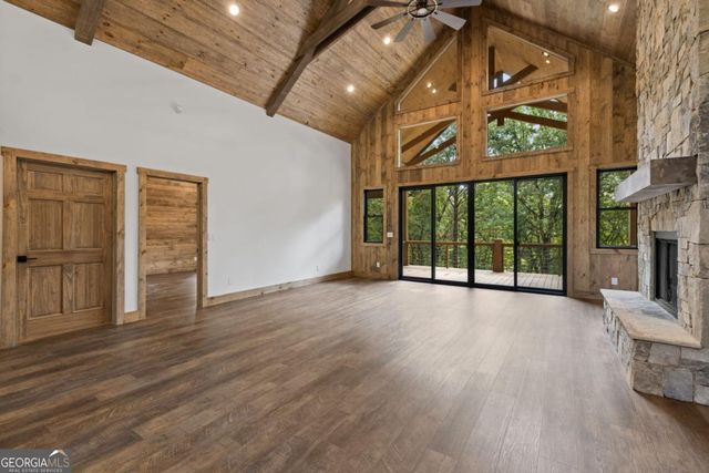 164 Brook Lane, Mineral Bluff, GA 30559