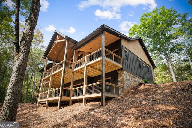 164 Brook Lane, Mineral Bluff, GA 30559