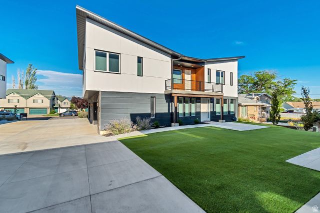 7033 S 300 E, Midvale, UT 84047