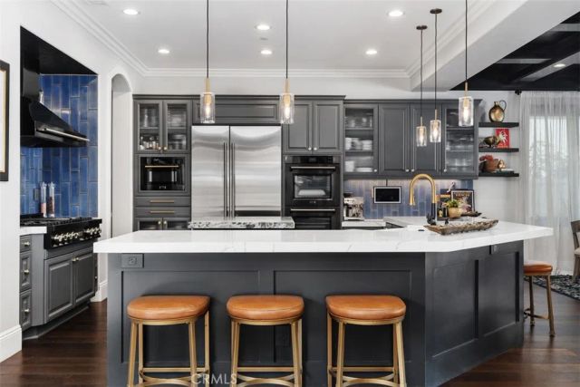 24 Hawthorne Lane, Coto De Caza, CA 92679