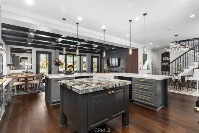 24 Hawthorne Lane, Coto De Caza, CA 92679