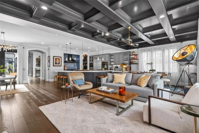 24 Hawthorne Lane, Coto De Caza, CA 92679
