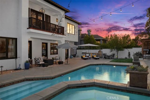 24 Hawthorne Lane, Coto De Caza, CA 92679