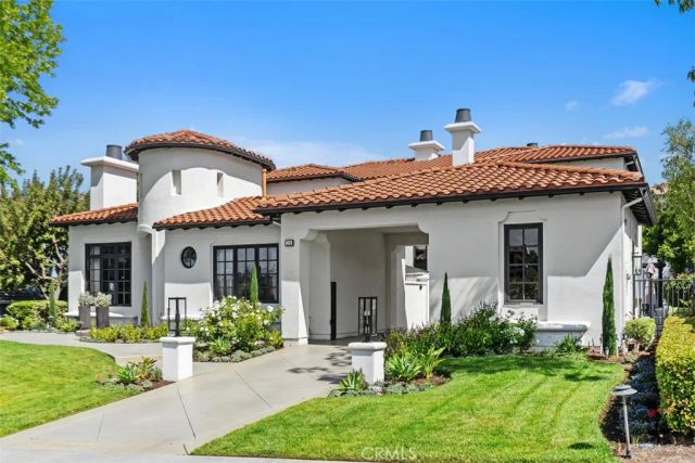 24 Hawthorne Lane, Coto De Caza, CA 92679