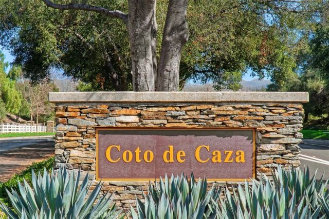 24 Hawthorne Lane, Coto De Caza, CA 92679