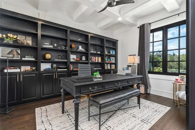 24 Hawthorne Lane, Coto De Caza, CA 92679