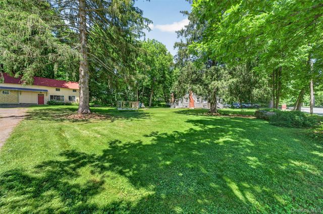17 Valley Avenue, Central Valley, NY 10917