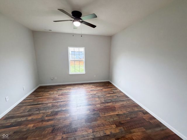 8095 Brookville Way, Avon, IN 46123