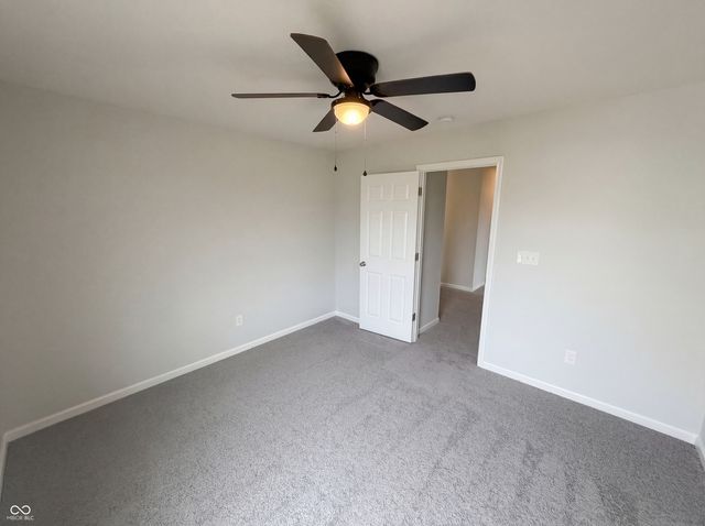 8095 Brookville Way, Avon, IN 46123