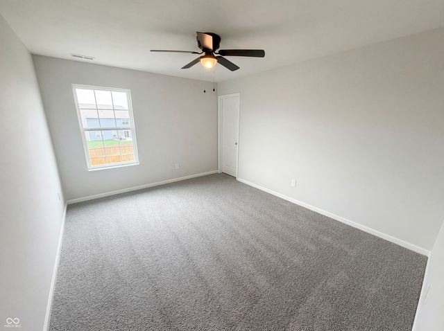 8095 Brookville Way, Avon, IN 46123