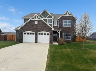 8095 Brookville Way, Avon, IN 46123