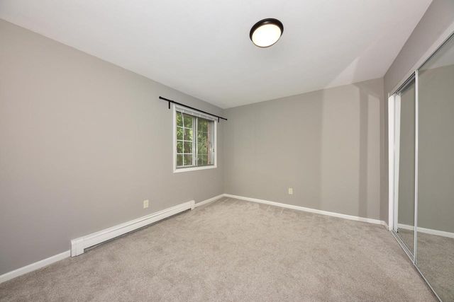 162 Heidel ROAD #5, Thiensville, WI 53092
