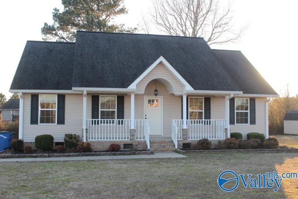 114 Keef Avenue, Rainsville, AL 35986