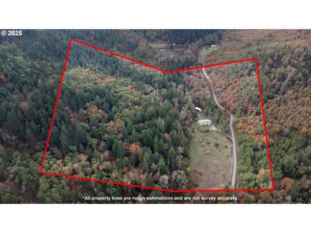 2100 BOYER Rd, Riddle, OR 97469