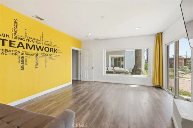 8647 Corbin Avenue, Winnetka, CA 91306