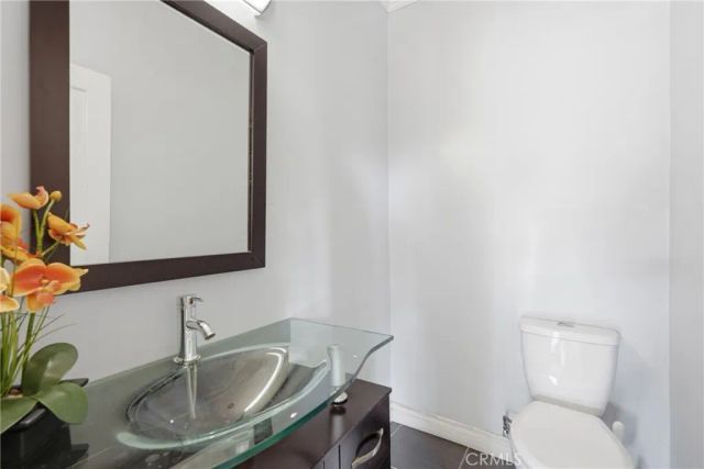 8647 Corbin Avenue, Winnetka, CA 91306