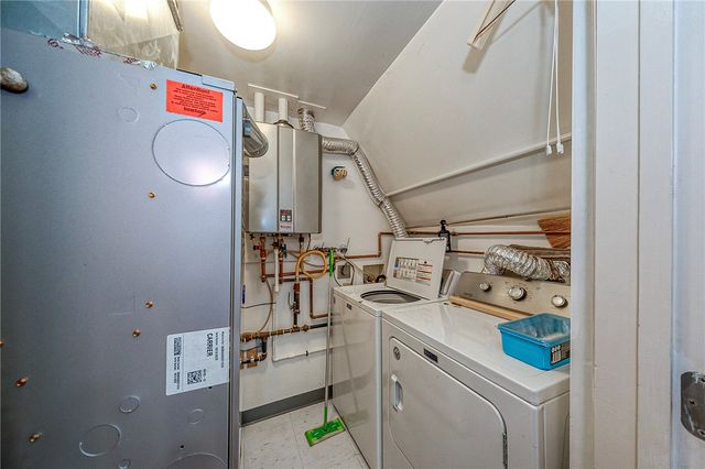 171 S 15th St 303, South Side, PA 15203