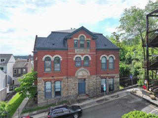 171 S 15th St 303, South Side, PA 15203