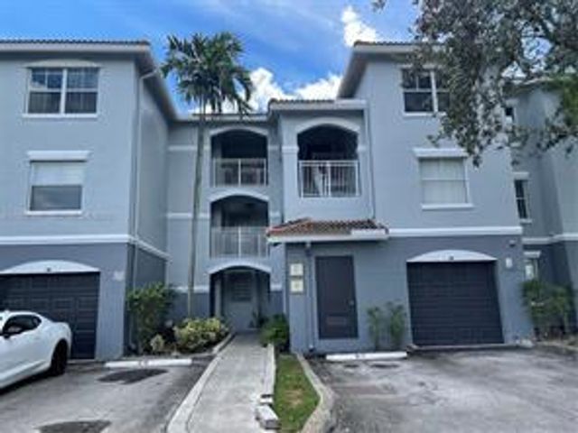 9620 NW 2nd Street 7-201, Pembroke Pines, FL 33024