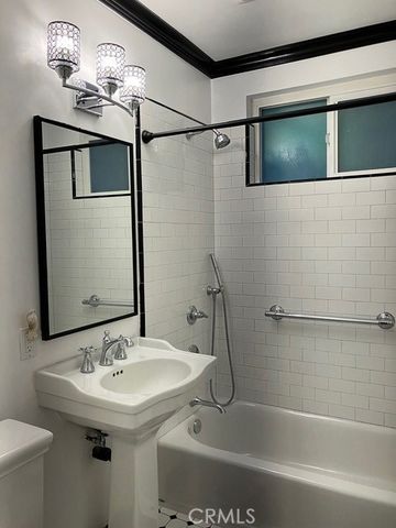 11138 Aqua Vista Street 67, Studio City (los Angeles), CA 91602
