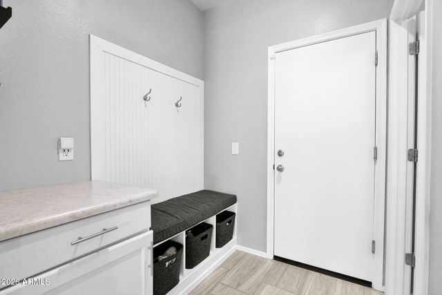 8503 W PEPPERTREE Lane, Glendale, AZ 85305