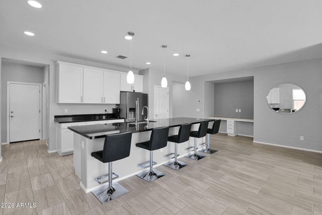 8503 W PEPPERTREE Lane, Glendale, AZ 85305