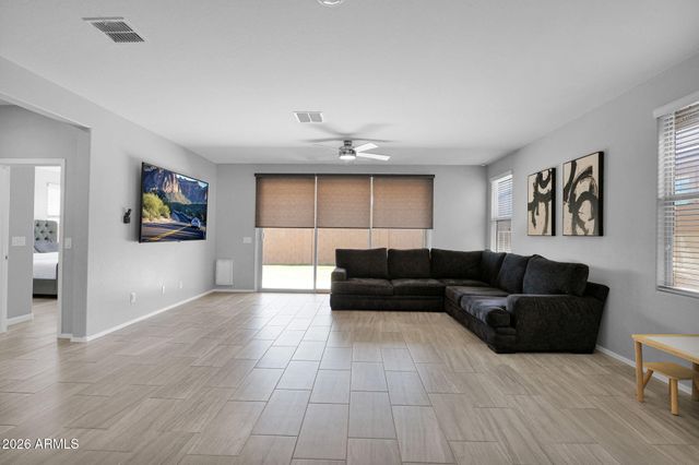 8503 W PEPPERTREE Lane, Glendale, AZ 85305