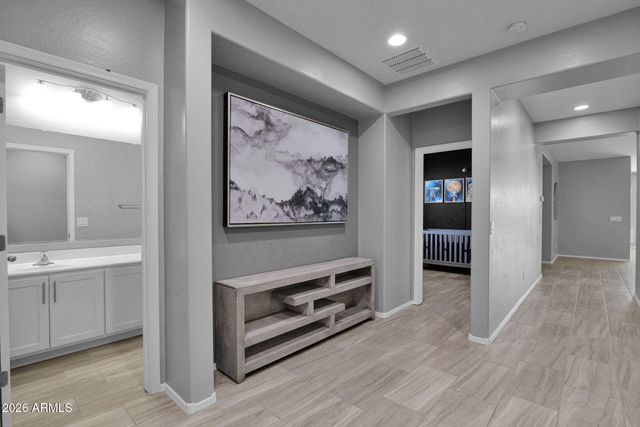 8503 W PEPPERTREE Lane, Glendale, AZ 85305