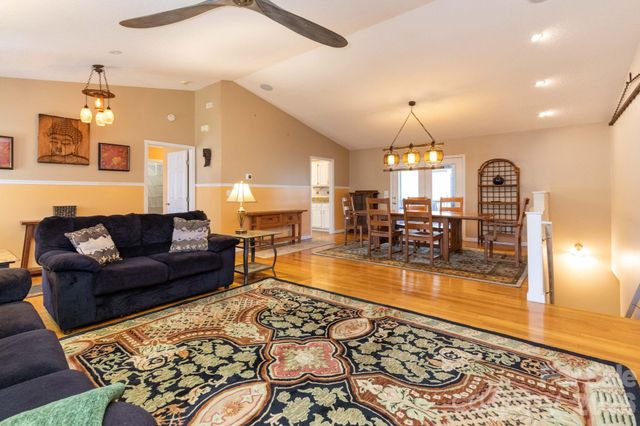 6 Arrowhead Lane, Weaverville, NC 28787