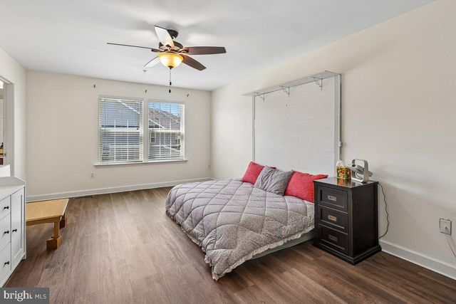 8132 VILLAGGIO DR, Millersville, MD 21108